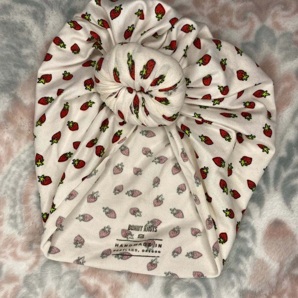 Bunny Knots Strawberry Print Kids Turban